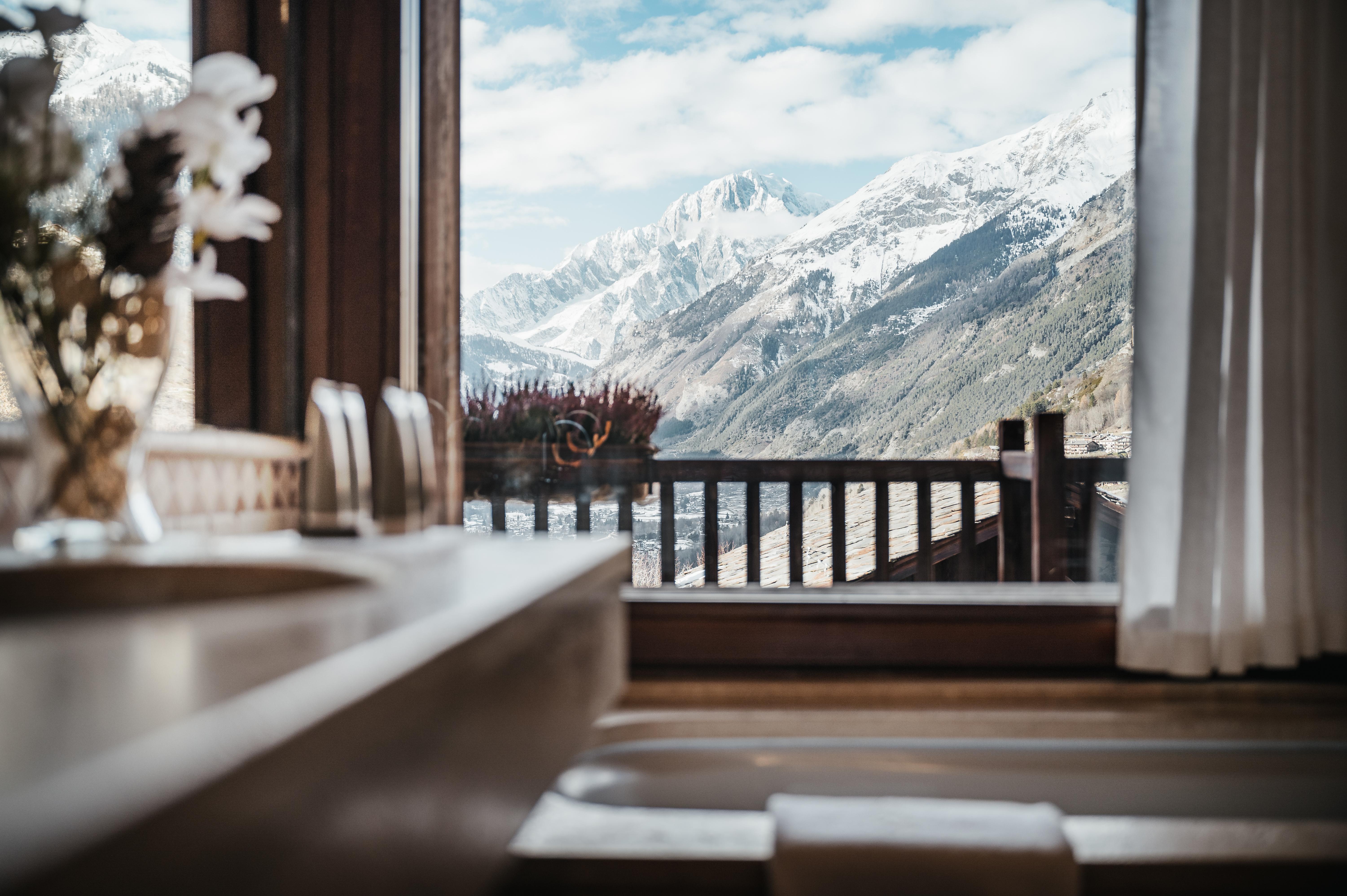 Relais Mont Blanc Hotel & Spa La Salle Eksteriør billede
