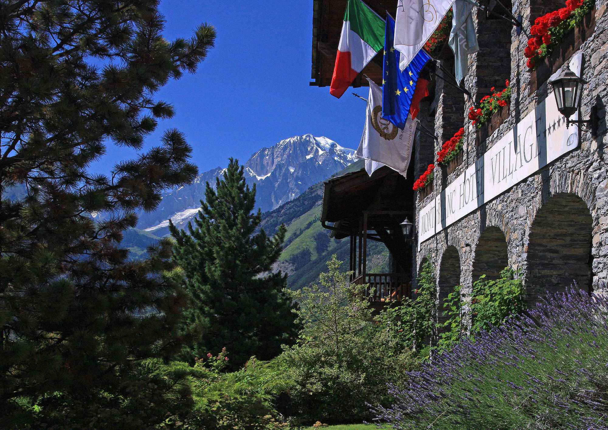 Relais Mont Blanc Hotel & Spa La Salle Eksteriør billede