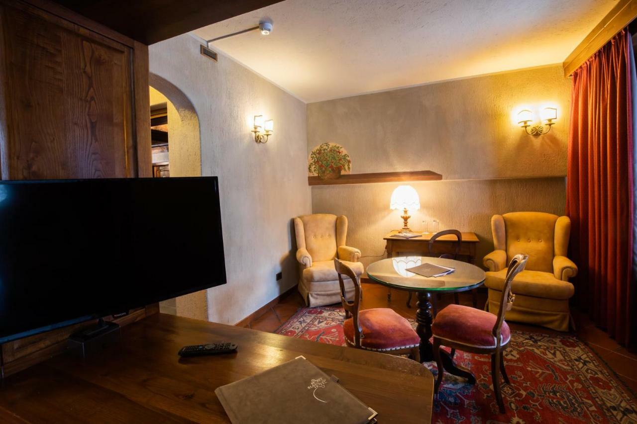 Relais Mont Blanc Hotel & Spa La Salle Eksteriør billede